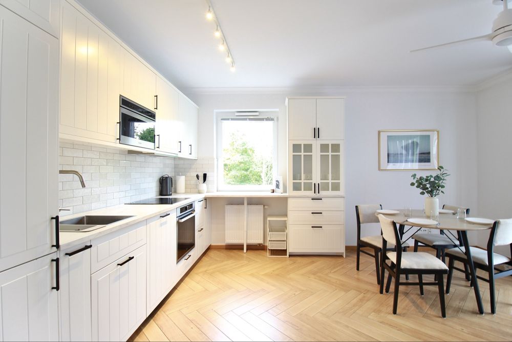 PL/RU/ENG 4 pokoje|Komórka, siłownia w cenie| Zwierzęta po uzgodnieniu