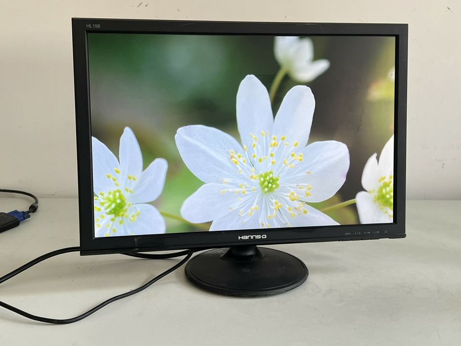 Монітор монитор HANNS G 19”