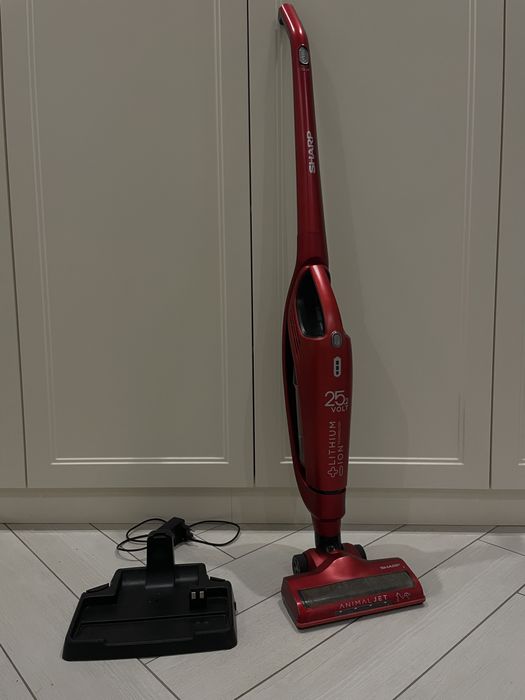 пилосос Sharp Animal Jet (25.2V, Li-Ion)
