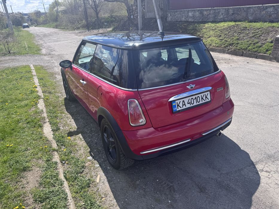 Mini Cooper. автомат.