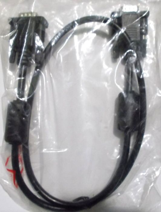 Кабель VGA, RS232, 15 Pin,2 феррита.