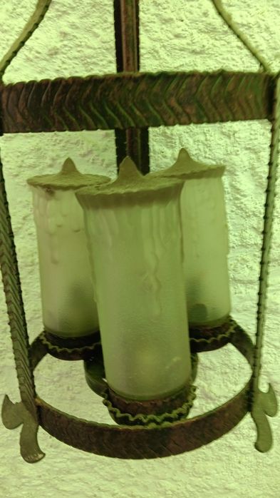 Candeeiro de cobre muito antigo