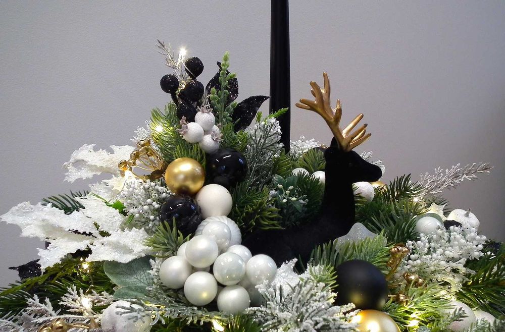 Stroik bożonarodzeniowy świąteczny na stół, kominek, komodę