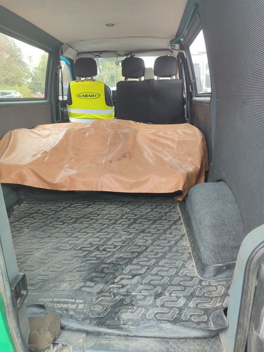 Вантажно-Пасажирскі-Перевезення-Дешиво.