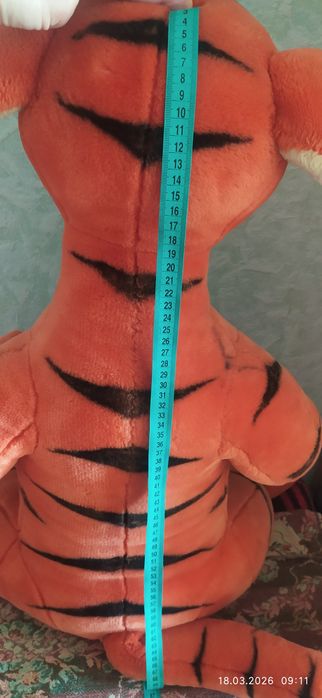 Величезний тигр "Disney " (75 см),зріст маленької дитини. .