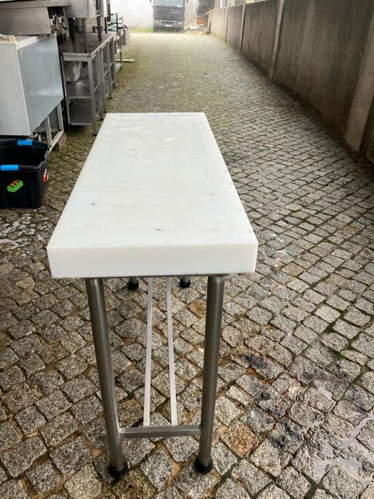 Mesa de corte - Seminova