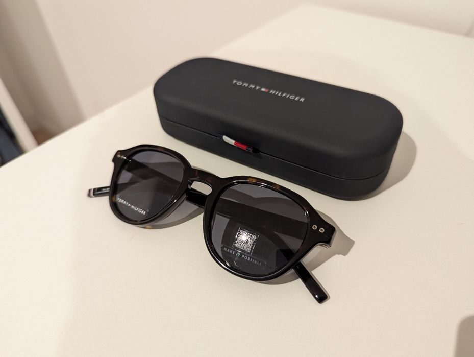 Novos: Óculos de sol Tommy Hilfiger originais