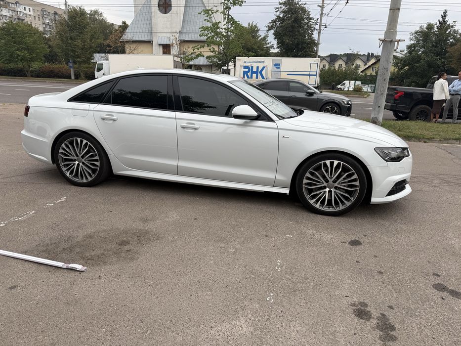 Audi A6 2016 VIN WAUG8AFC2HN013746 фото оголошення 5 з 8