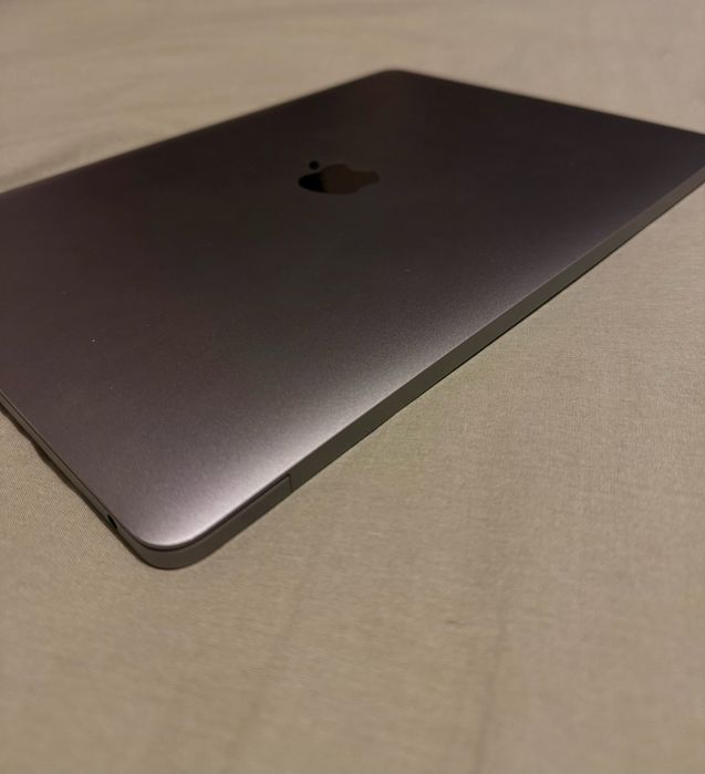 Macbook pro 13 M1