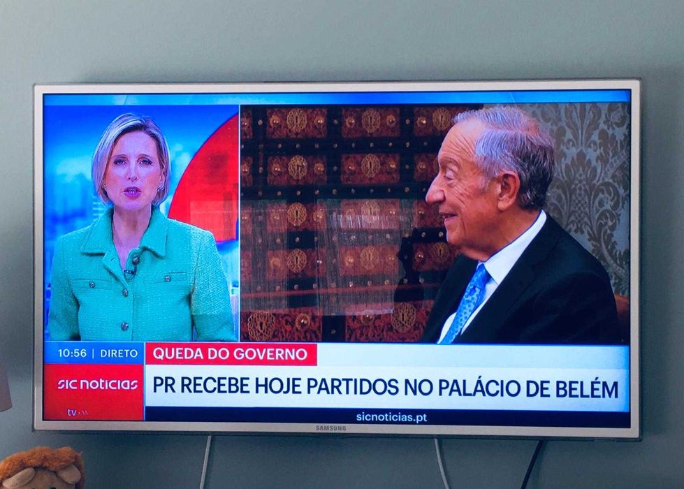 SAMSUNG Smart TV 3D Branca