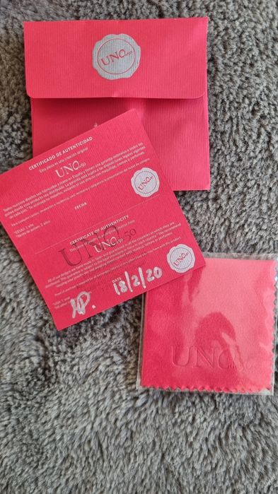 Colar comprido UNOde50 couro e prata
