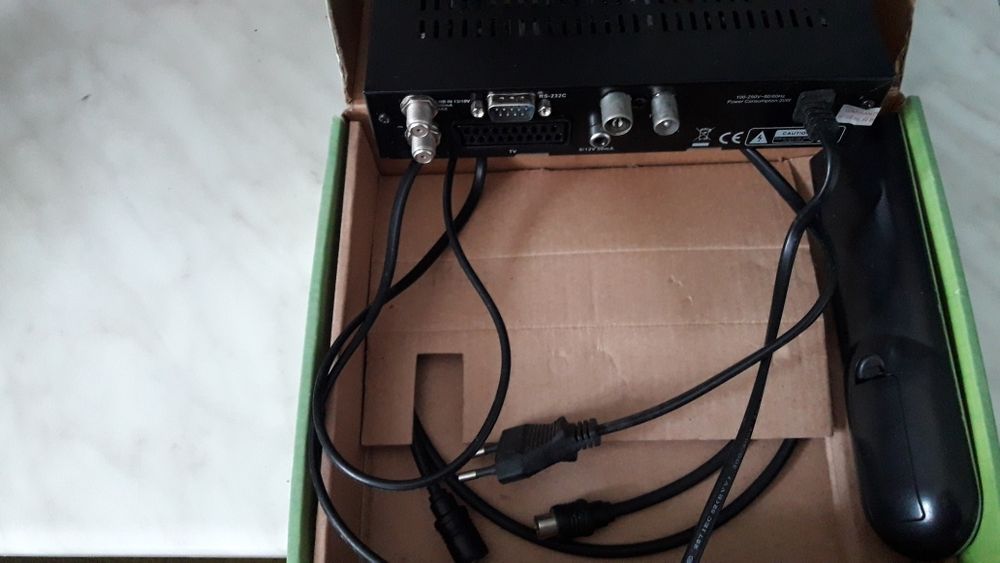 Супутниковій тюнер Q-Sat