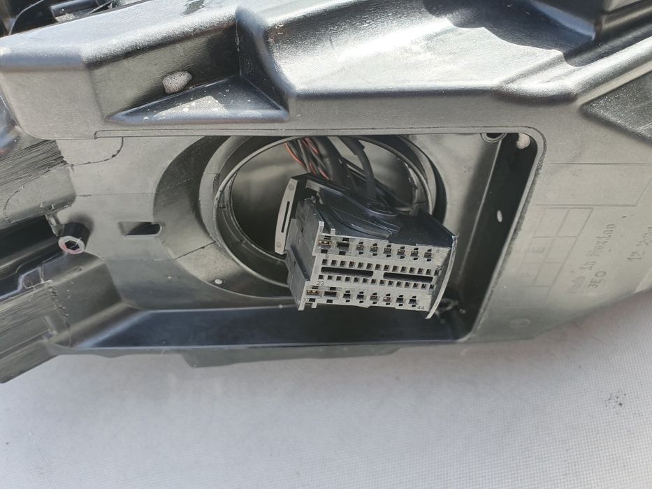 Lampa reflektor FULL led audi q5 22r