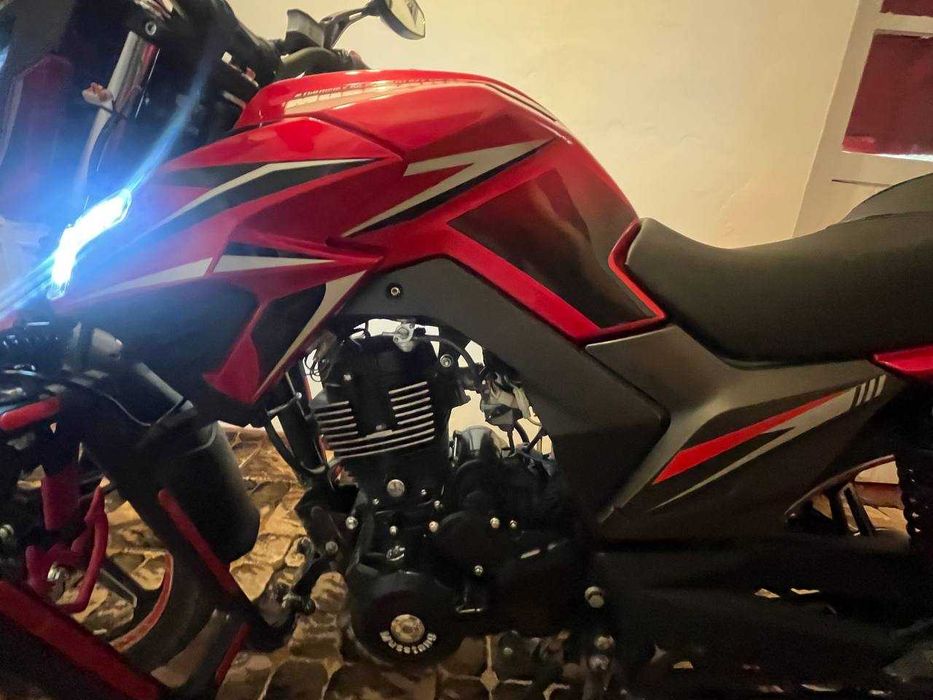 Mustang Fortuna 200,2024 року