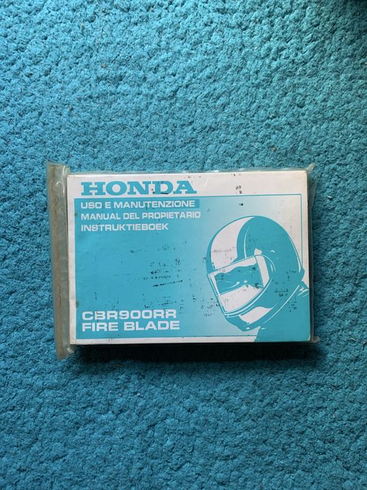 Manual do Proprietario CBR 900 rr e XRV 750 africa twin