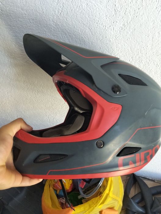 Capacete downhill  com mips marca giro