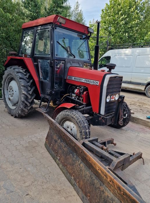 Ciągnik Massey Ferguson 255