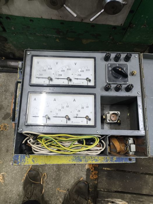Urządzenie elektryczne,do pomiaru prądu,napiecia,tester silników