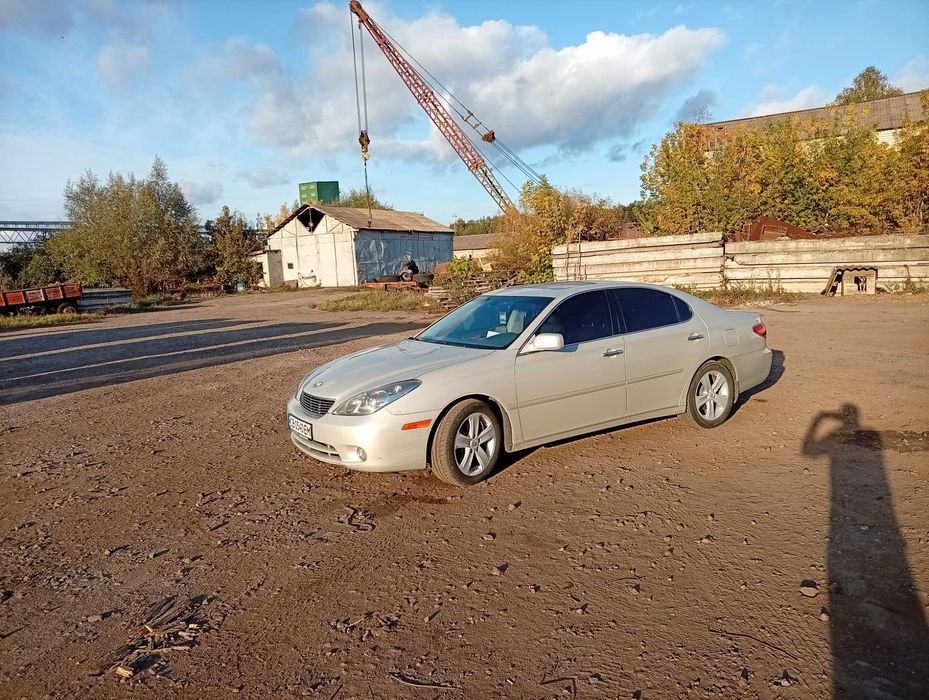 Продам Лексус ес 330