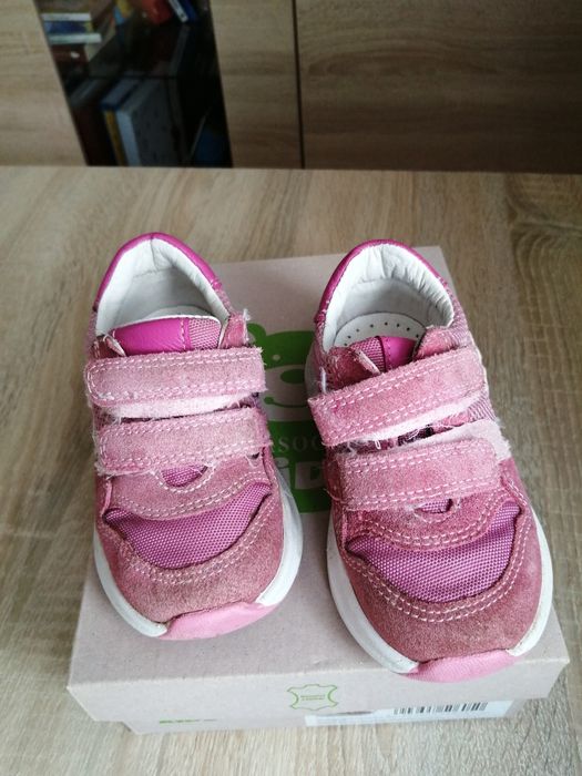 Adidaski dla dziewczynki