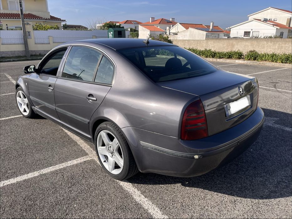 Skoda Superb 1.9tdi pd com material