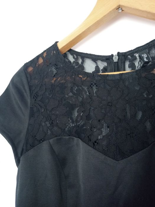 elegancka sukienka z koronką nowa 34 46 XS S midi czarna