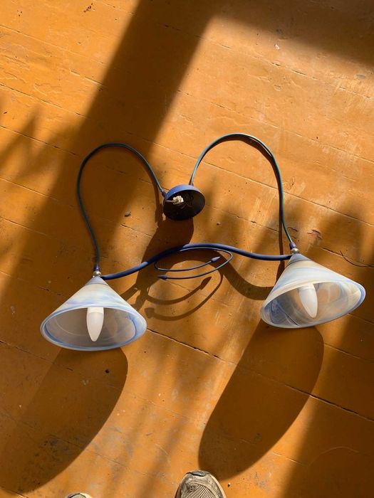 Lampa wisząca niebieska