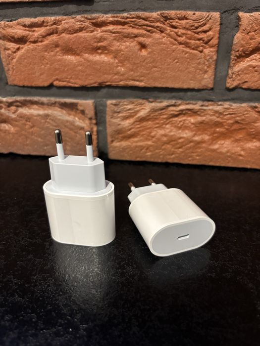 Zasilacz (ładowarka) USB-C o mocy 20W