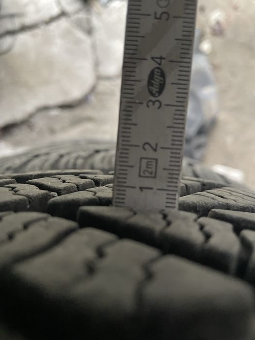 Koła felgi opony zimowe 195/65 R15   5x114.3  66.1