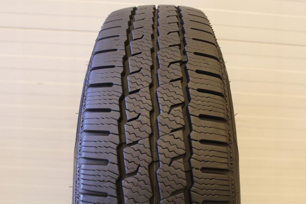 opony zimowe maxxis van smart snow wl2 205 75 16c 113/111r