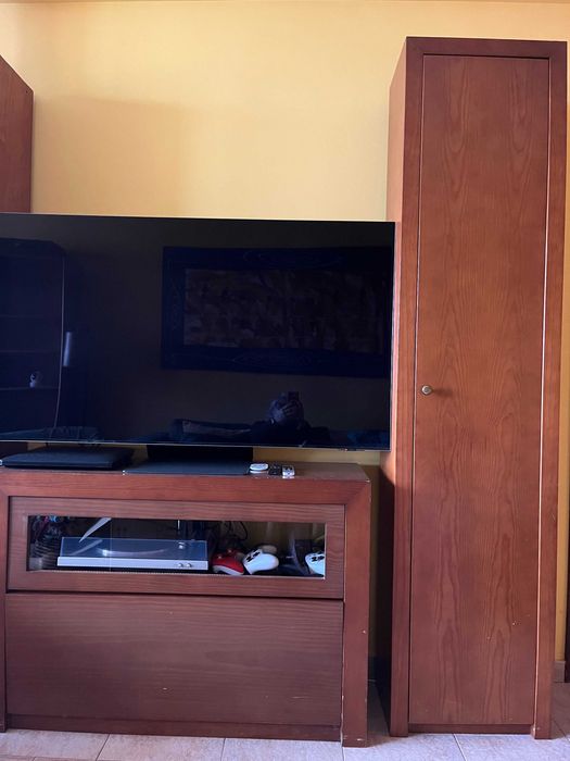 Mobiliário Sala Completo em Madeira–Elegante e Funcional