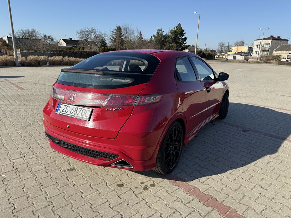 Honda Civic VIII UFO 2.2 ICTDI