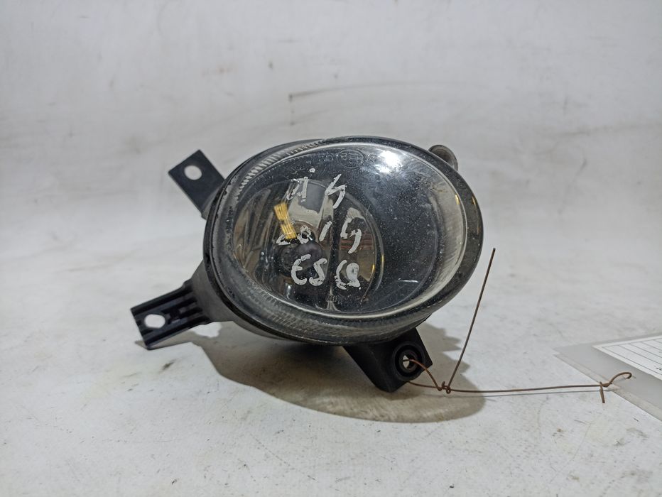 Farol nevoeiro frente esquerdo AUDI A4 (8K2, B8)