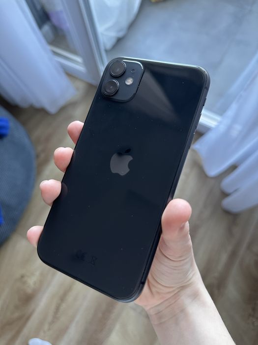 Продам iPhone 11 64 gb Neverlok