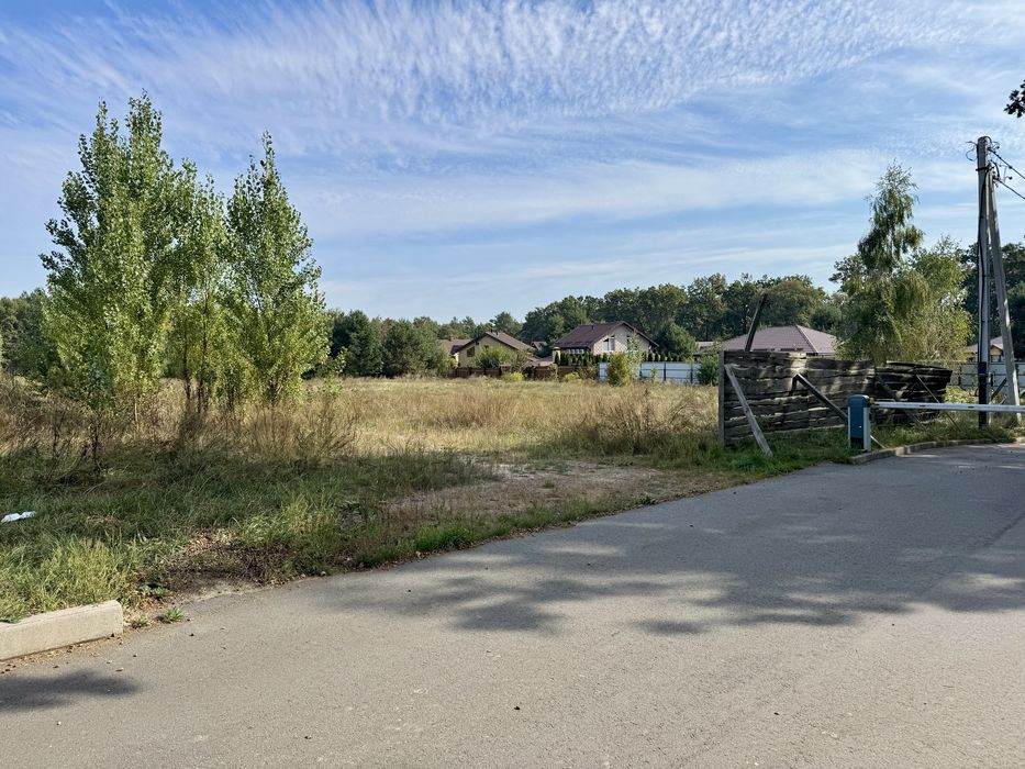 Продам ділянку під житлову забудову. Круглик.
