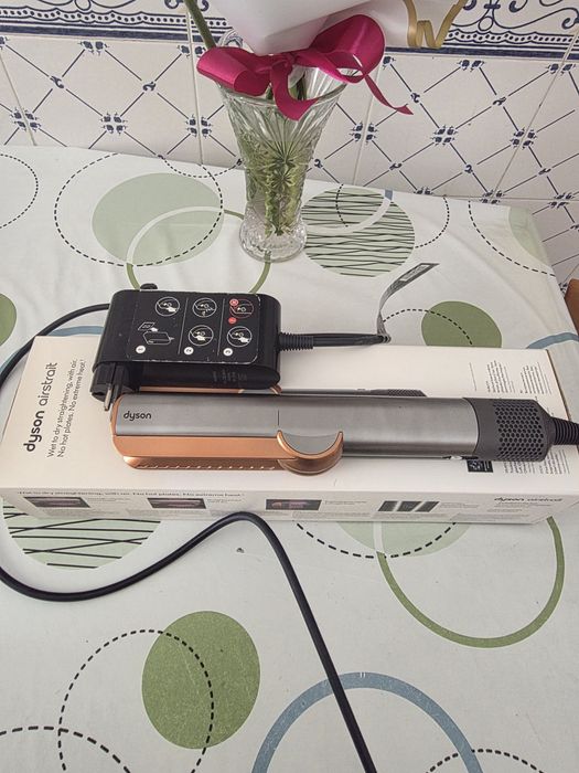 Dyson airstrait secador e alisador