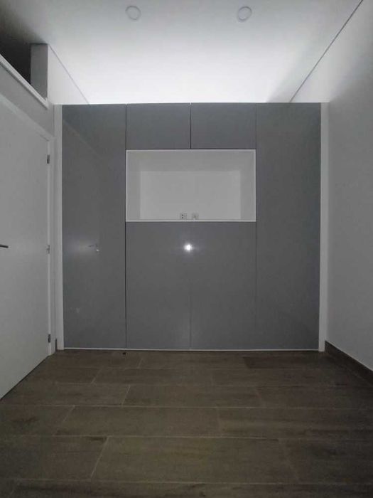 Apartamento com Entrada Independente ao Amial – Porto