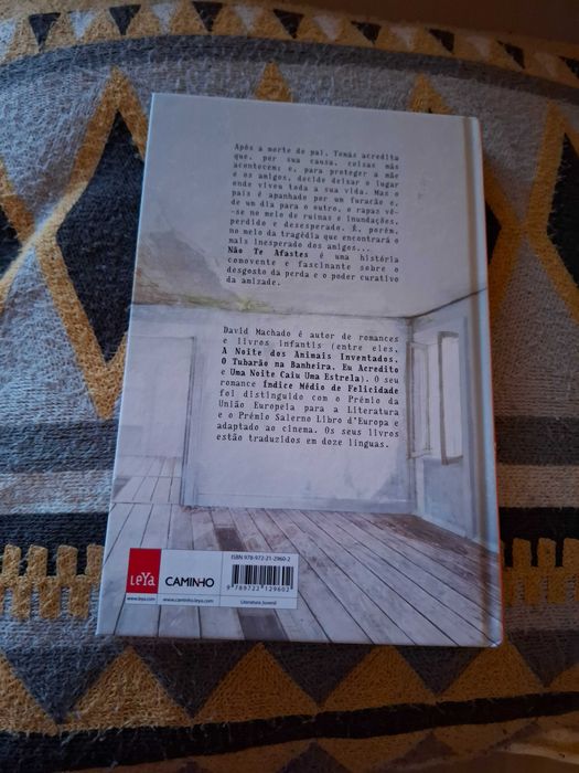 Não te afastes de David Machado