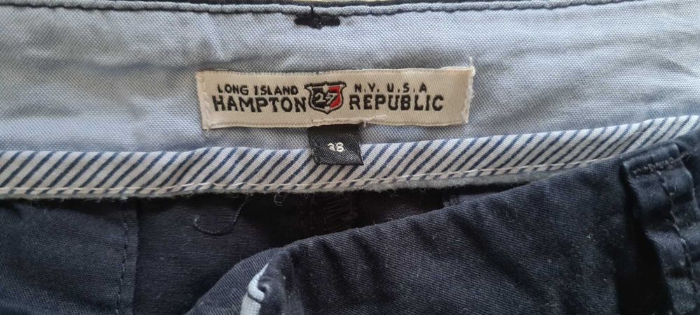 KappAhl Hampton Republic granatowe spodenki roz S,38