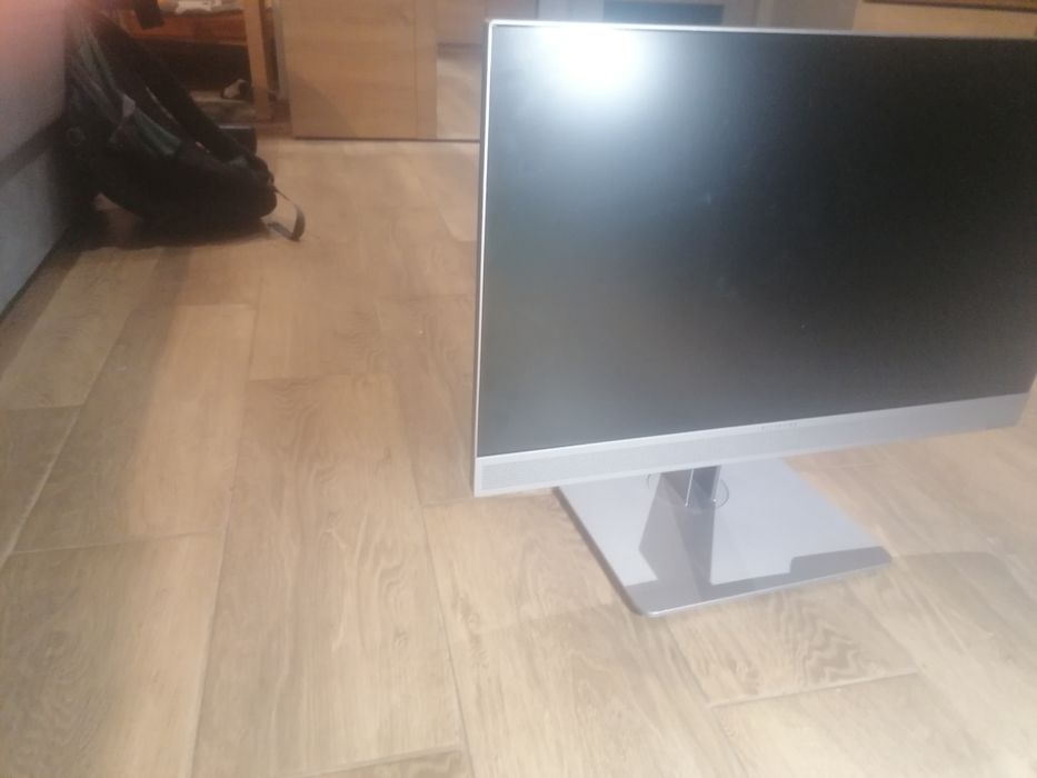 HP EliteOne 800 G3 | i7-7700 | 24" IPS | Audio B&O | All-in-One