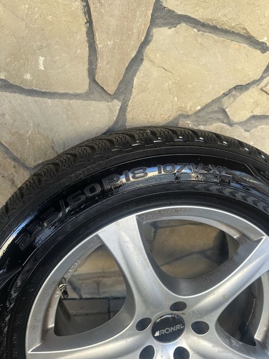 Димки з зимовою резиною 235/60R18 Hundai Kia