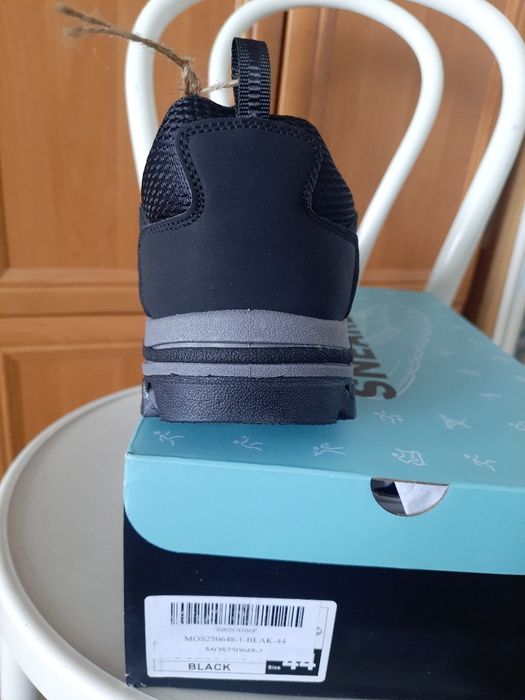 Nowe buty męskie Jomix rozmiar 44