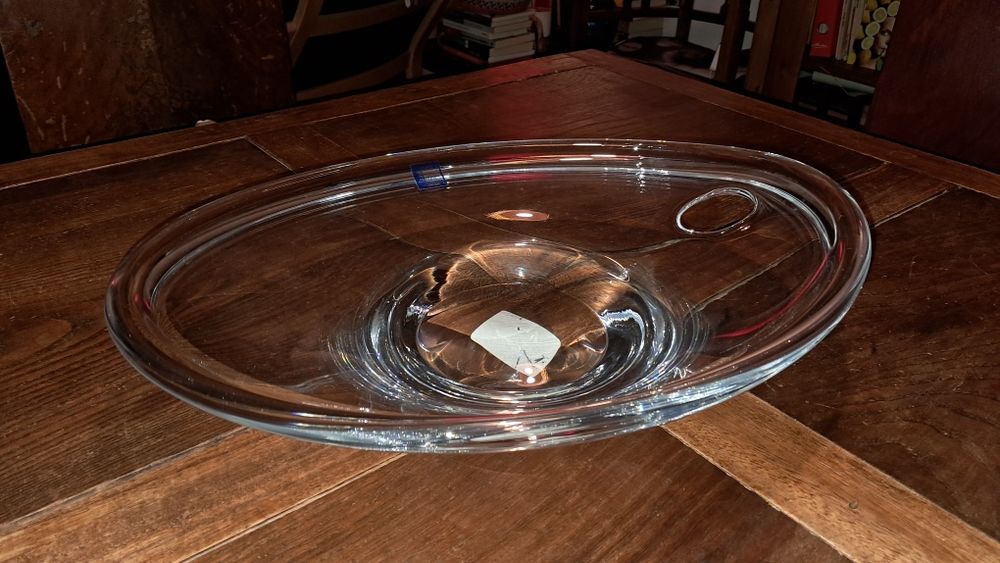 Taça oval em vidro