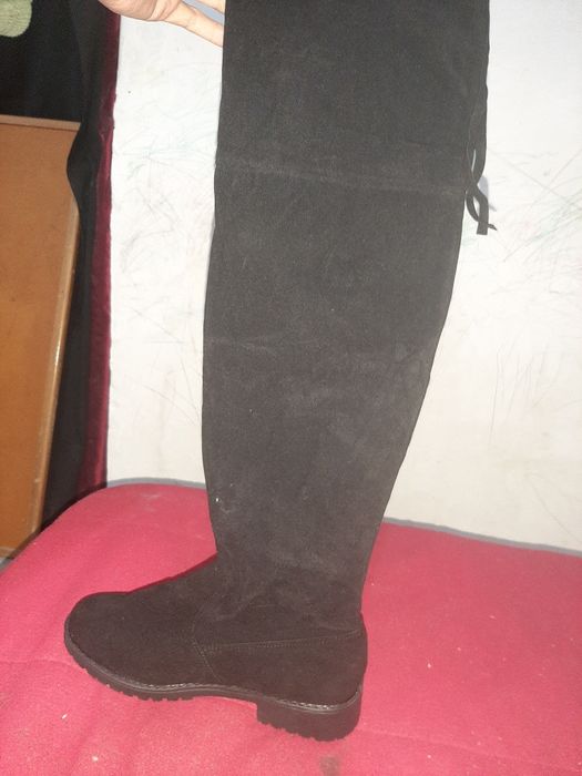 Vendo botas n40 nunca usadas