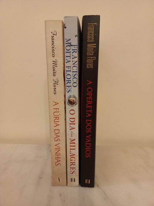 Vendo livros como novos.