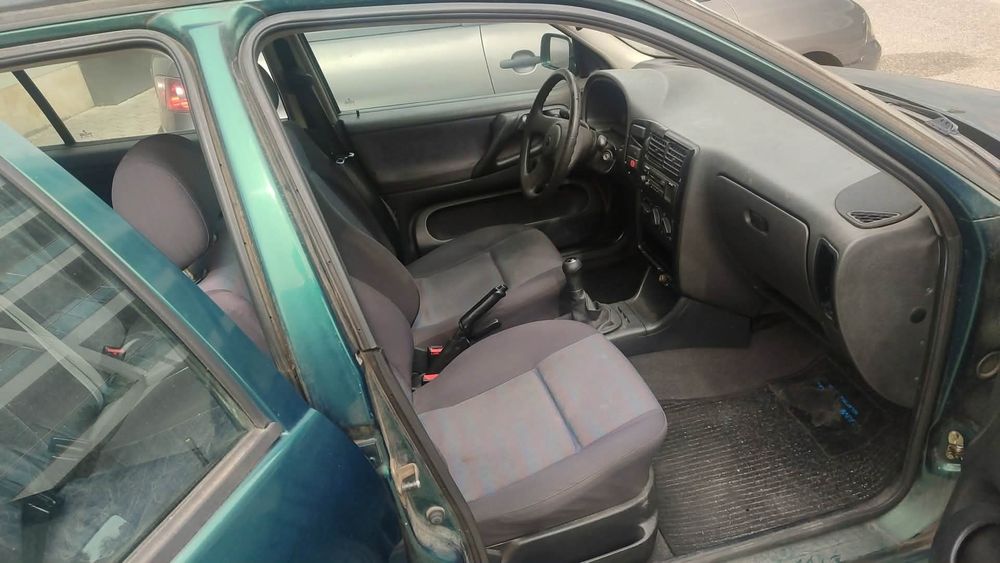 Polo 1994 disponível