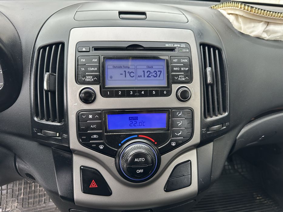 Hyundai i30 1.6 cdti 2008 авто після дтп