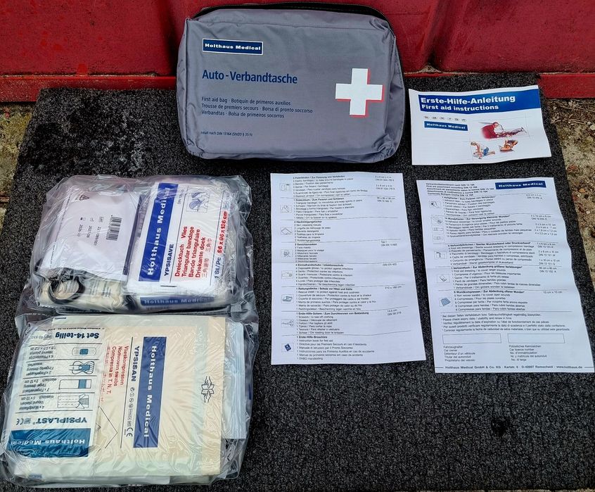 Аптечка Germany.