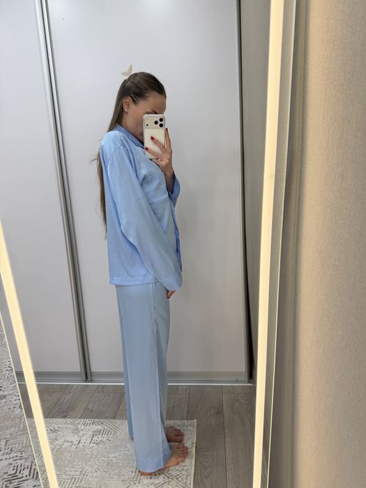 Жіноча шовкова піжама