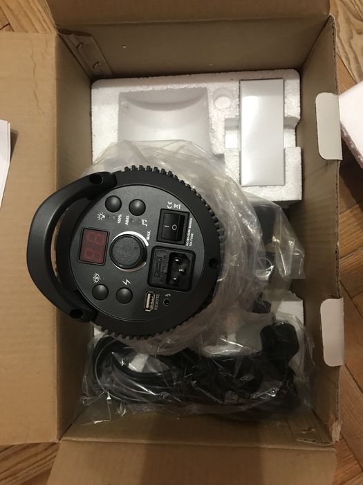 Студійний спалах spark II 300 digital studio flash